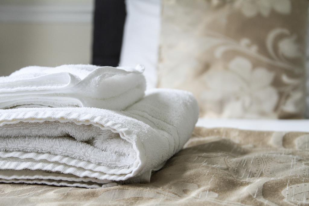 Mansfield Manor Hotel Ngoại thất bức ảnh