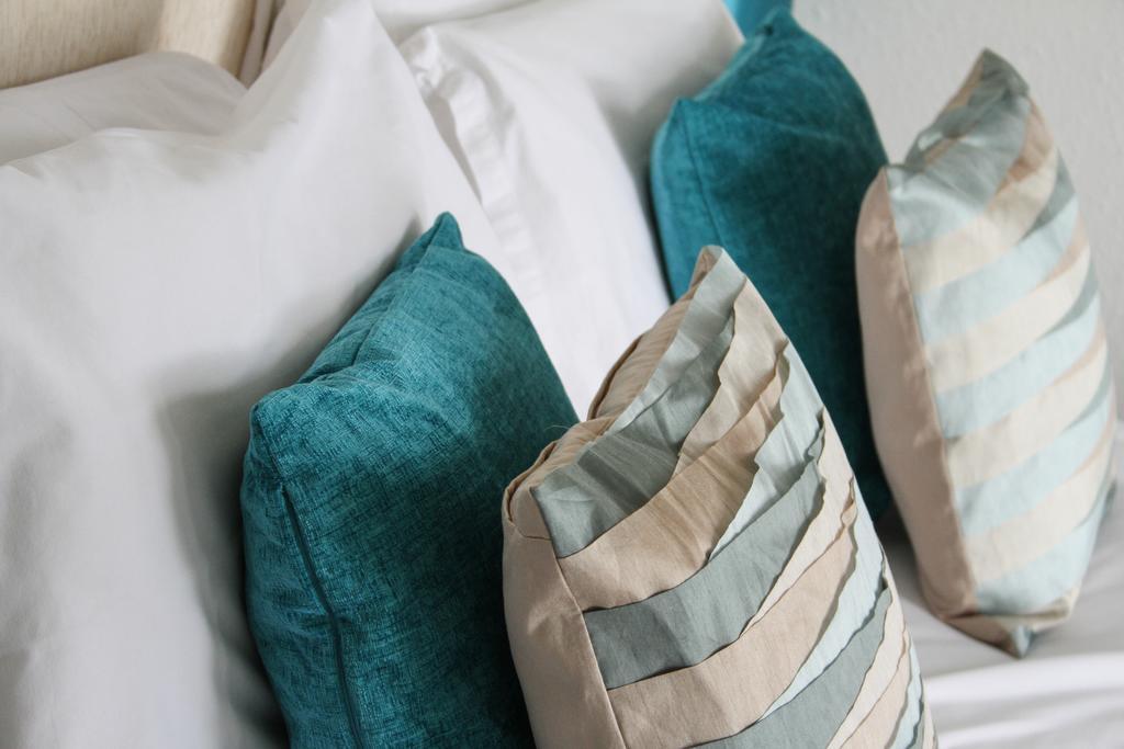 Mansfield Manor Hotel Ngoại thất bức ảnh